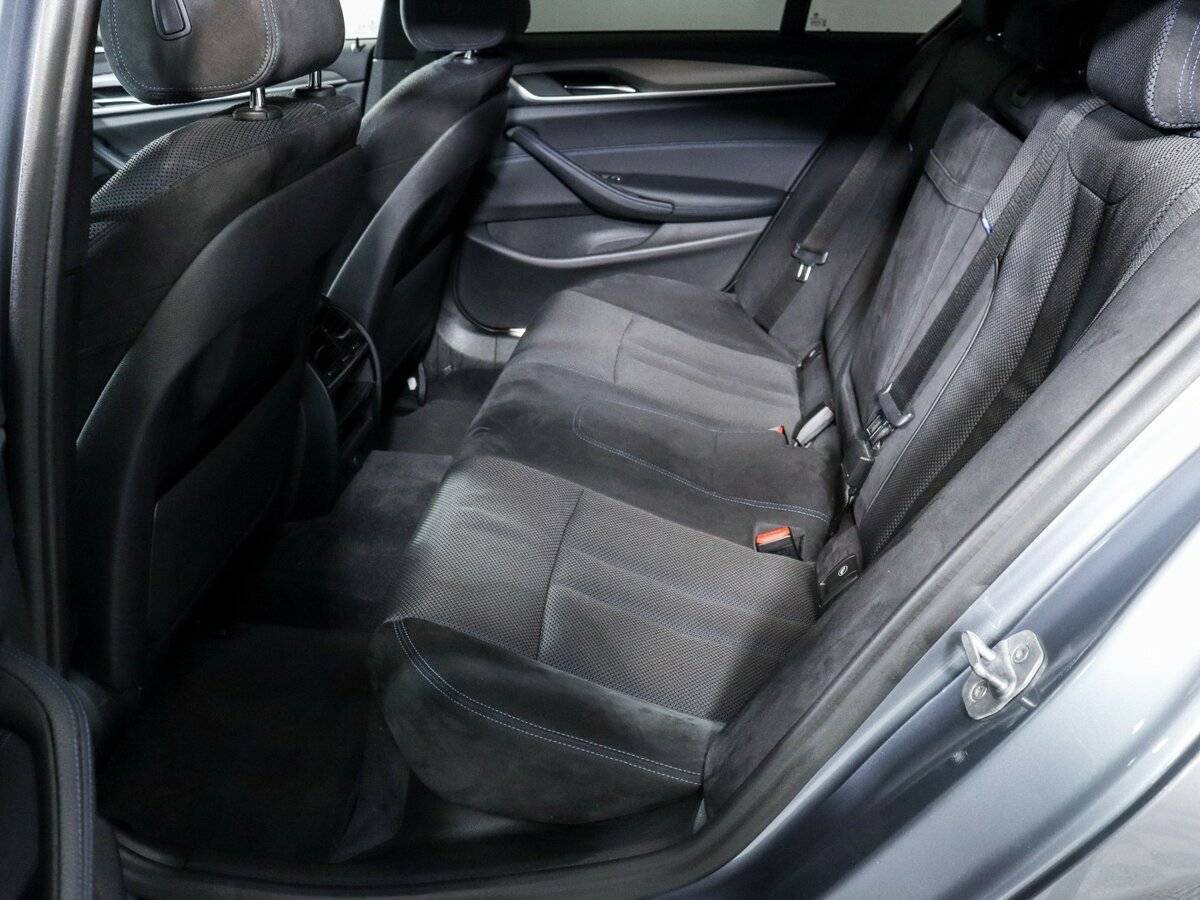 Б/У БМВ 5 серии 2019 года. Фото: #6