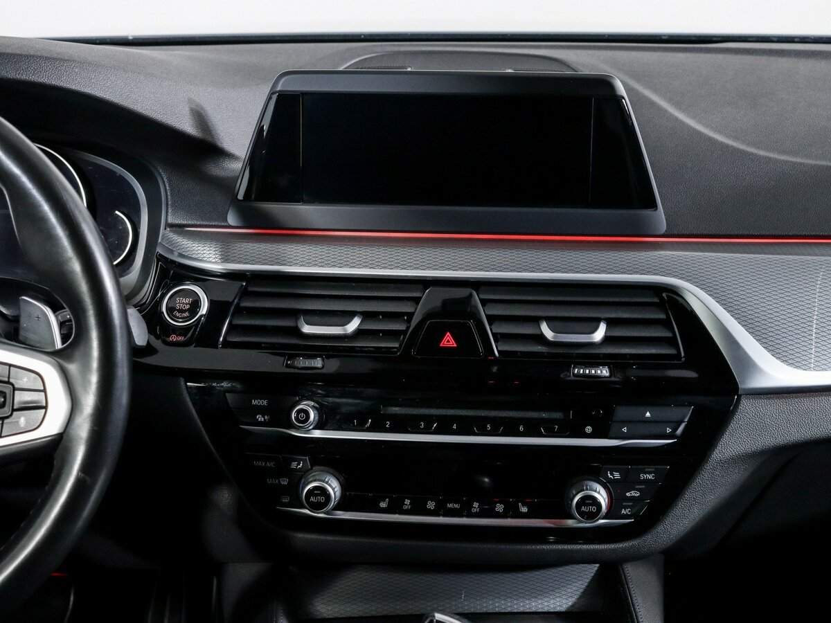 Б/У БМВ 5 серии 2019 года. Фото: #9