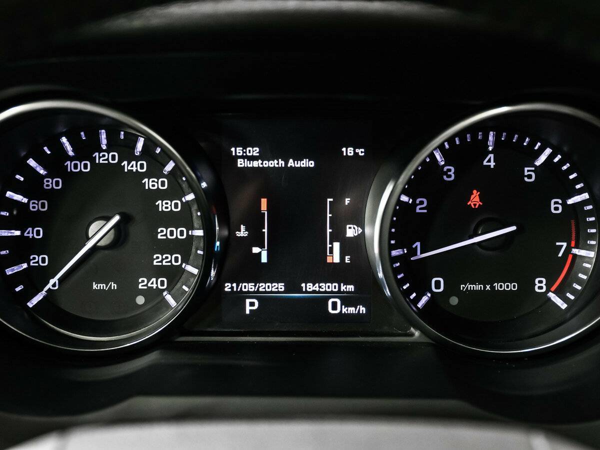 Б/У Лэнд Ровер Рэнж Ровер Эвок 2014 года. Фото: #9