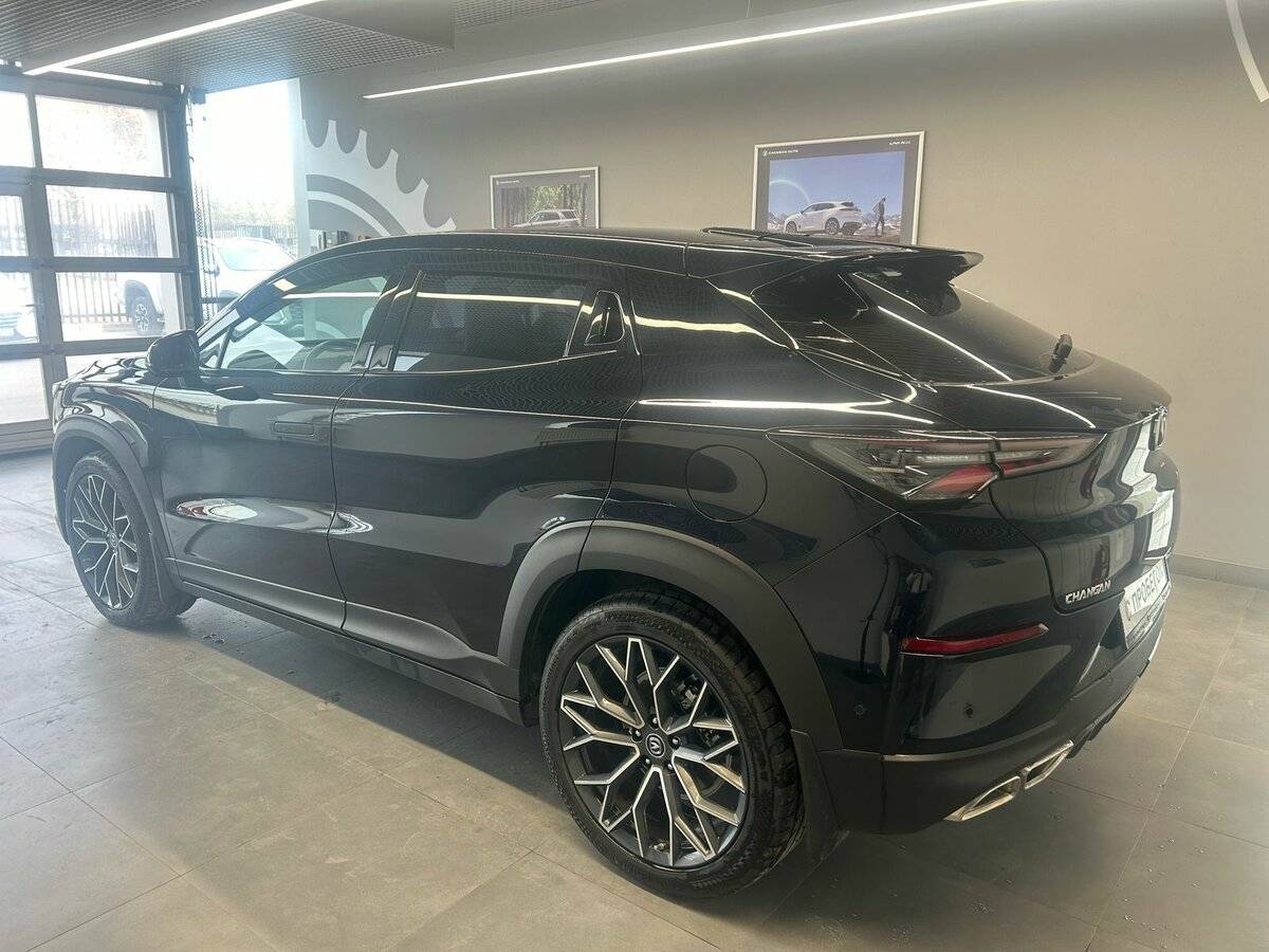 Б/У Чанган УНИ-Т 2023 года. Фото: #5