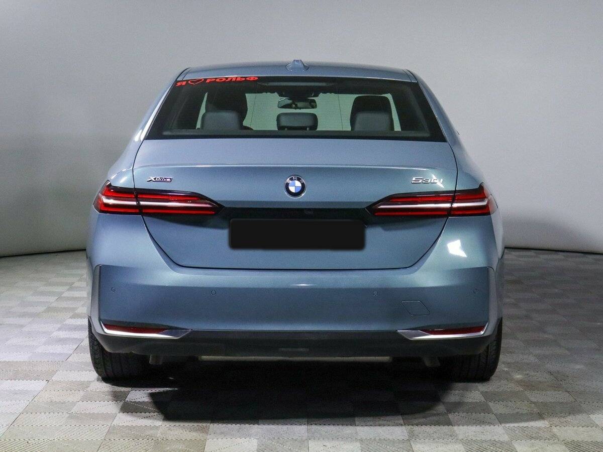 Б/У БМВ 5 серии 2023 года. Фото: #5