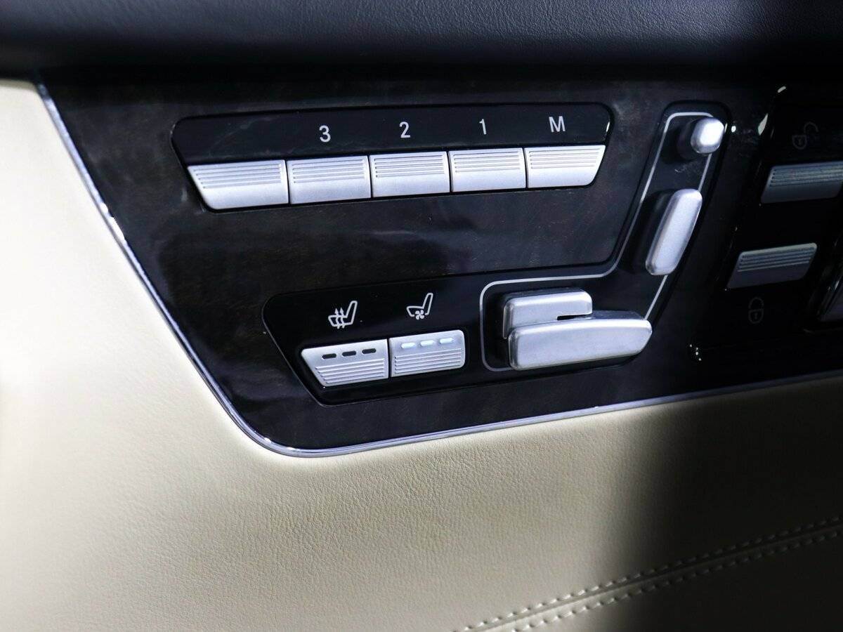 Б/У Мерседес-Бенц ЦЛ-Класс 2013 года. Фото: #16