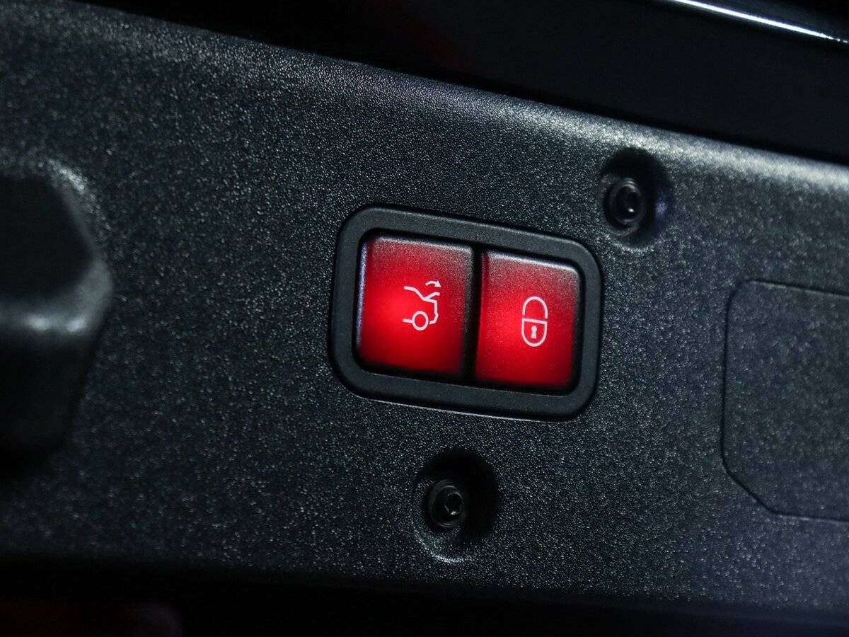 Б/У Мерседес-Бенц ЦЛ-Класс 2013 года. Фото: #17