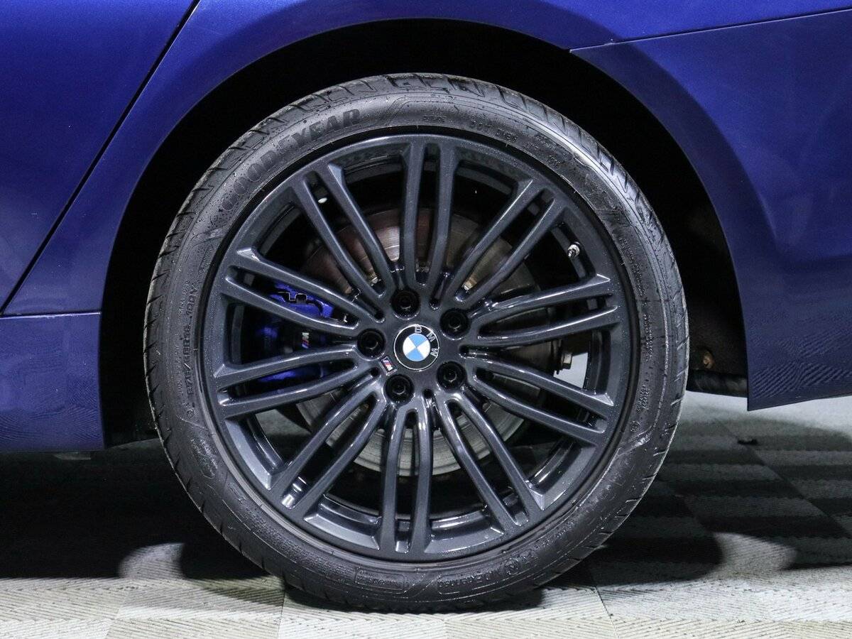 Б/У БМВ 5 серии 2018 года. Фото: #14