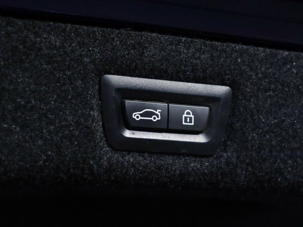 Б/У БМВ 5 серии 2018 года. Фото: #17