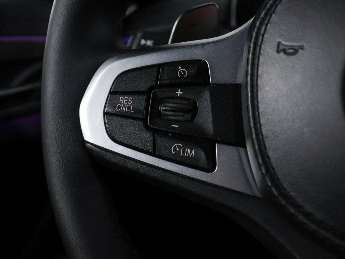 Б/У БМВ 5 серии 2018 года. Фото: #26