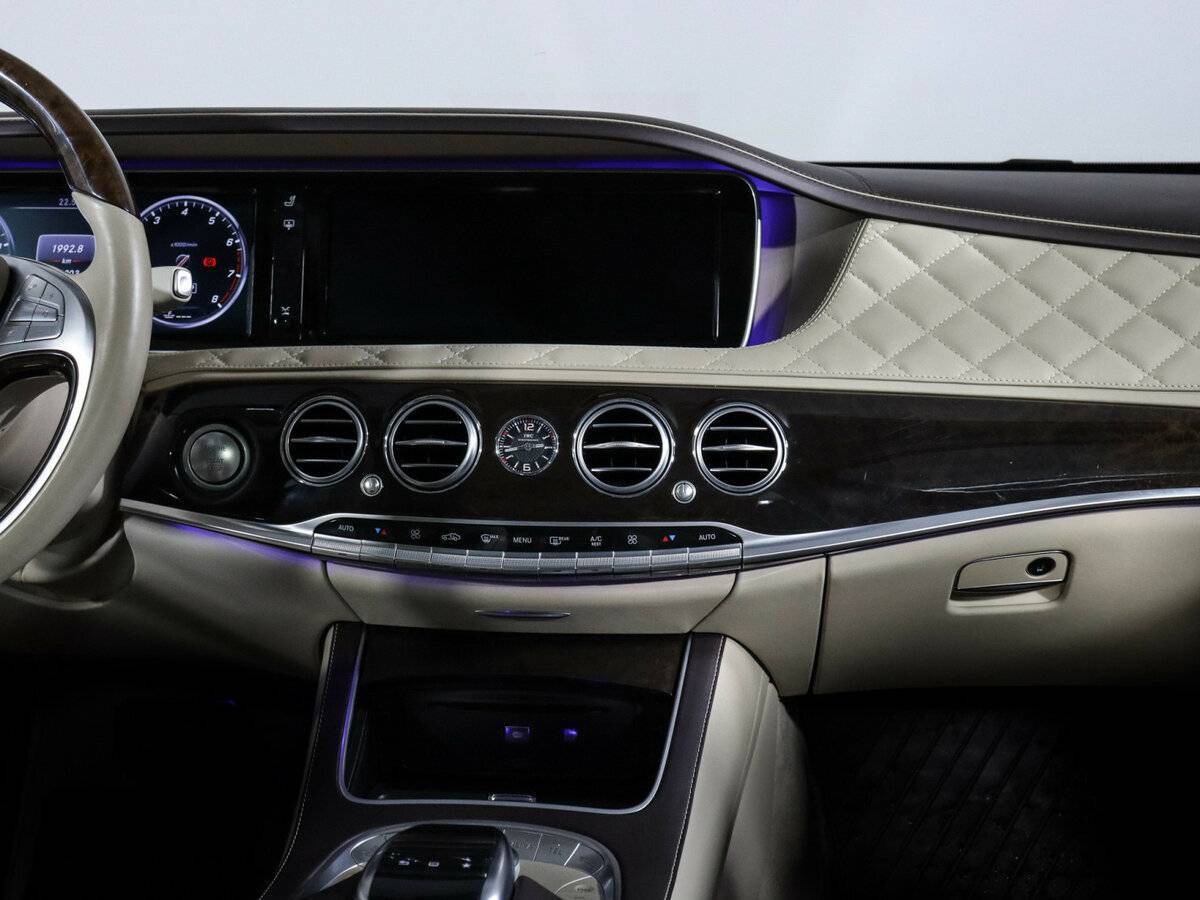 Б/У Мерседес-Бенц Майбах С-Класс 2016 года. Фото: #12