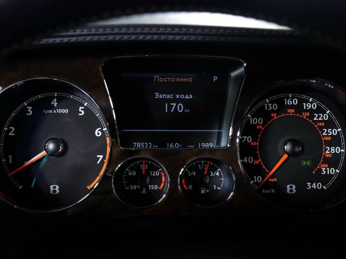 Б/У Бэнтли Continental Flying Spur 2012 года. Фото: #10