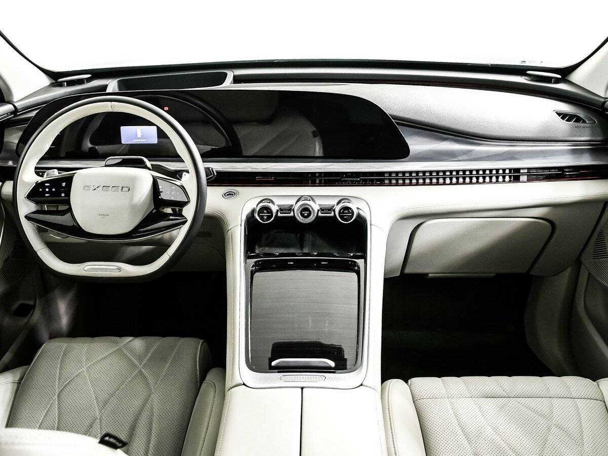 Б/У Эксид Р-Икс 2023 года. Фото: #10