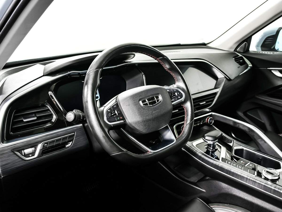 Б/У Джили Тугелла 2021 года. Фото: #12