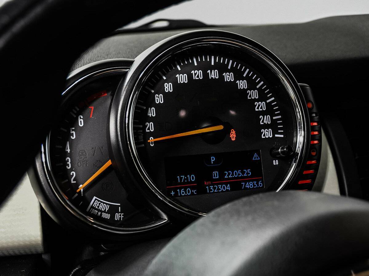 Б/У Мини Хэтч 2014 года. Фото: #9