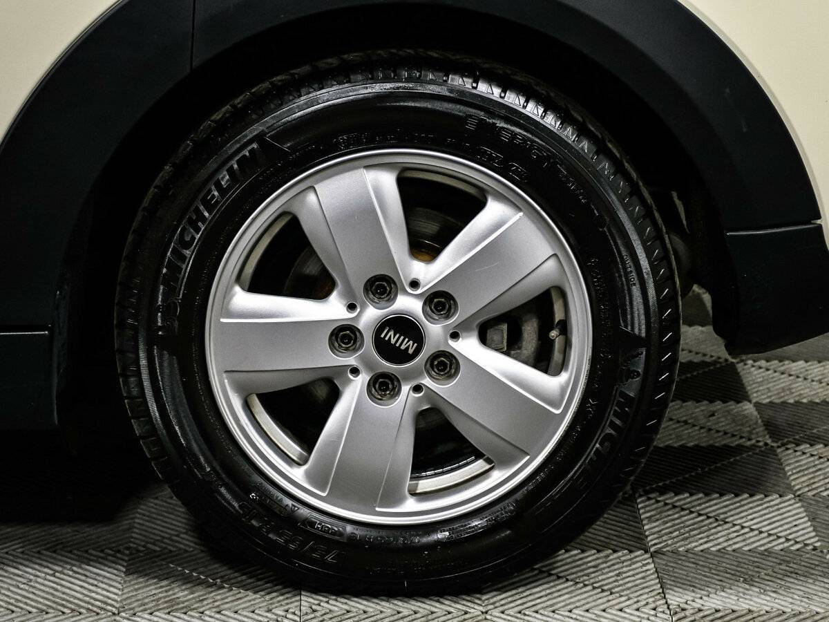 Б/У Мини Хэтч 2014 года. Фото: #17