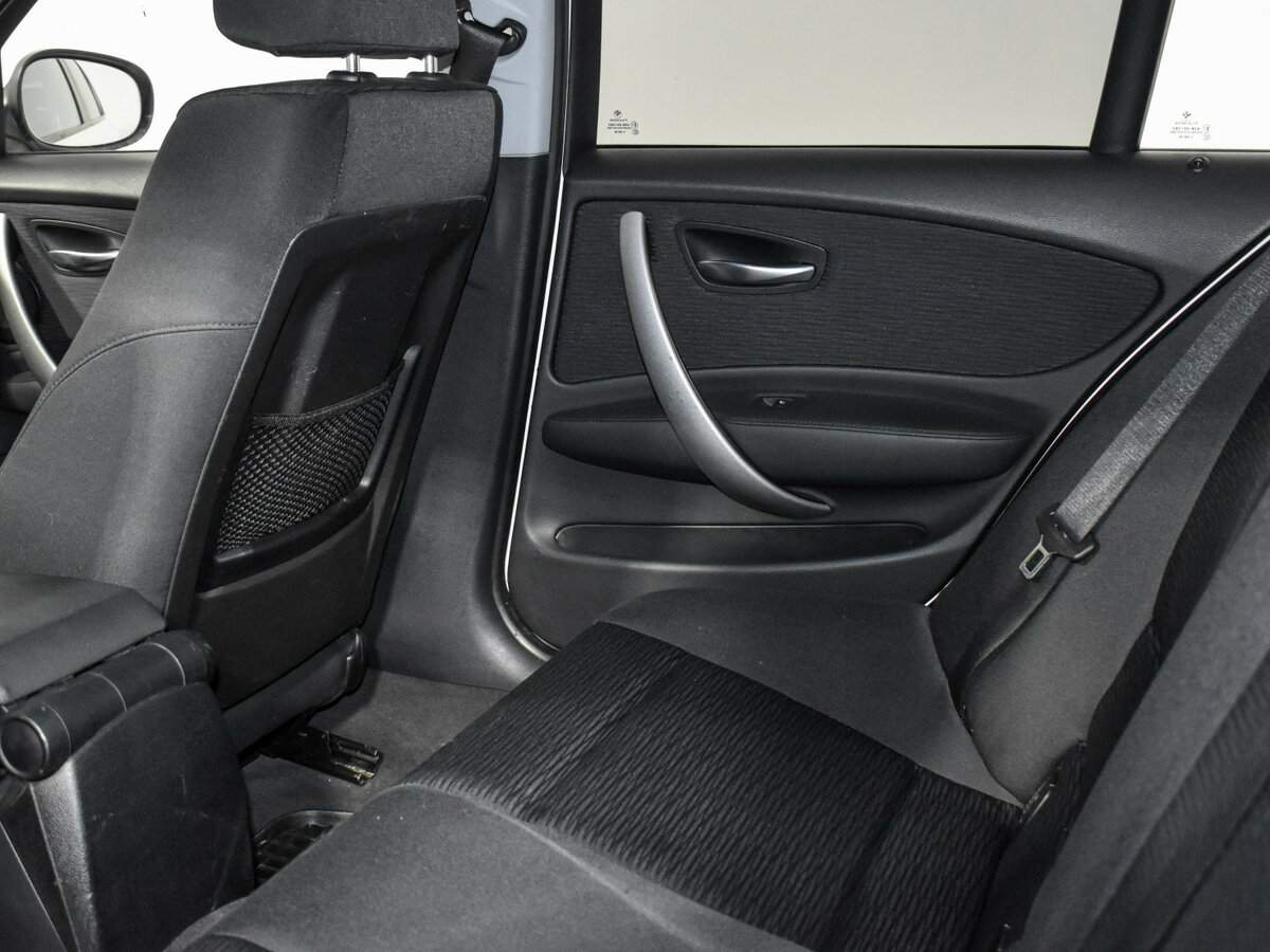 Б/У БМВ 1 серии 2010 года. Фото: #11