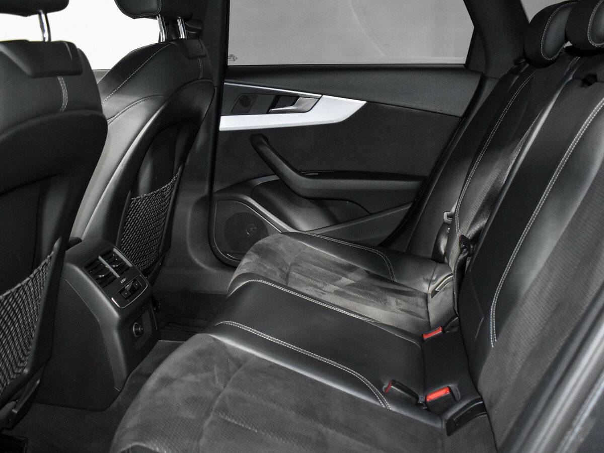 Б/У Ауди А4 2016 года. Фото: #9