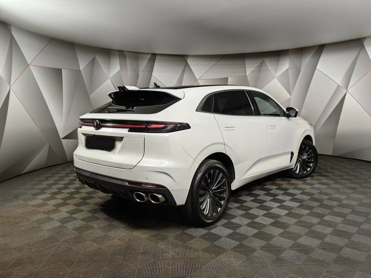 Б/У Чанган УНИ-К 2023 года. Фото: #1