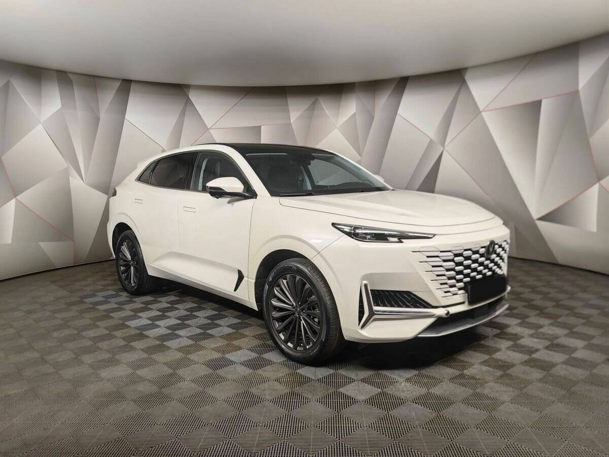 Б/У Чанган УНИ-К 2023 года. Фото: #2