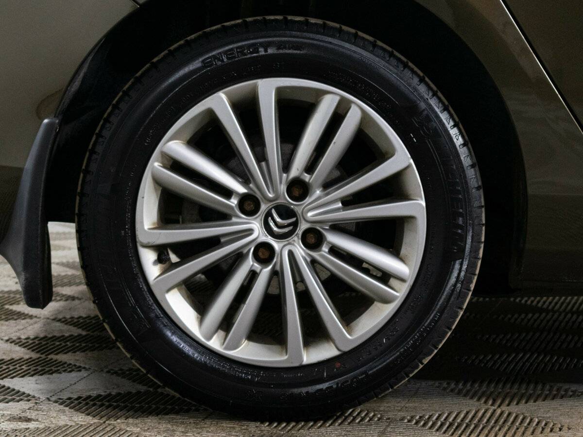 Б/У Ситроен Ц4 2013 года. Фото: #15