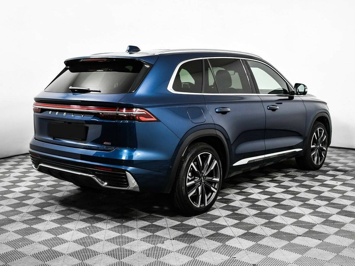 Б/У Джили Монжаро 2023 года. Фото: #4