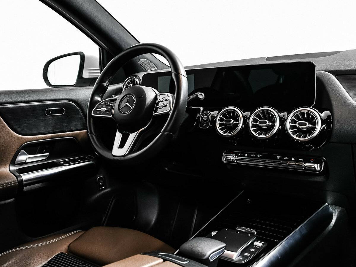 Б/У Мерседес-Бенц ГЛА 2020 года. Фото: #8