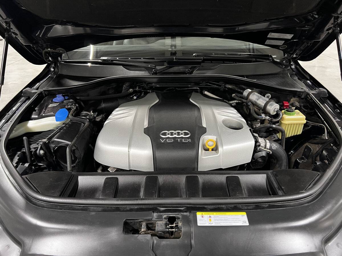 Б/У Ауди К7 2014 года. Фото: #8