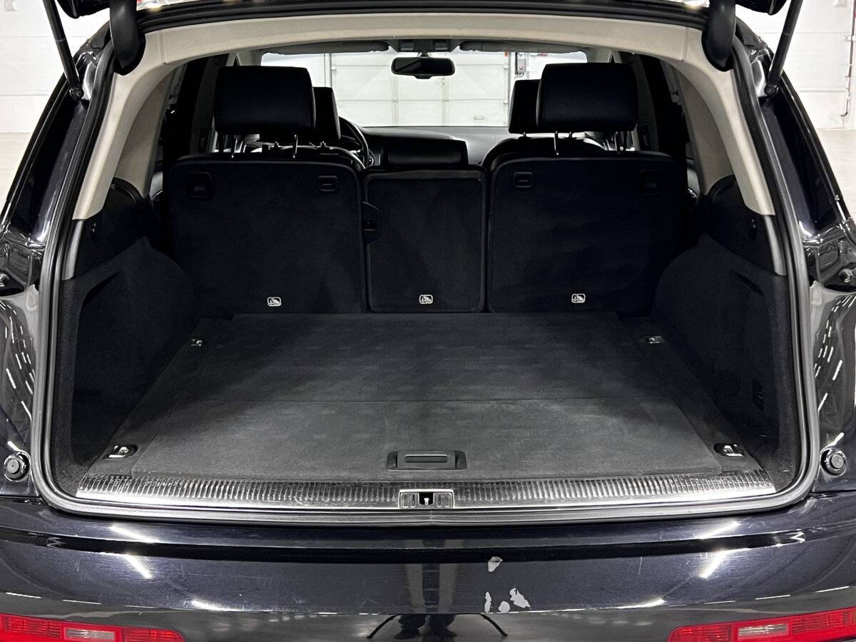 Б/У Ауди К7 2014 года. Фото: #9