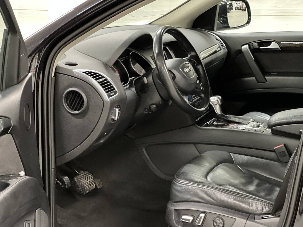 Б/У Ауди К7 2014 года. Фото: #15