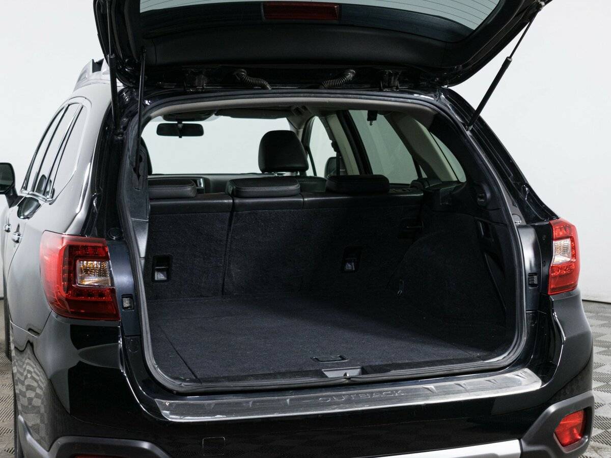 Б/У Субару Аутбэк 2015 года. Фото: #7