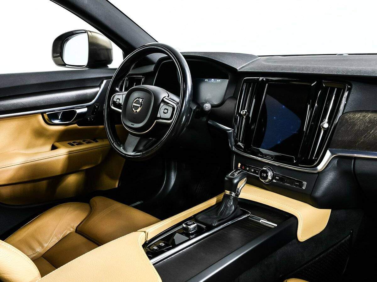 Б/У Вольво В90 Кросс Кантри 2017 года. Фото: #8