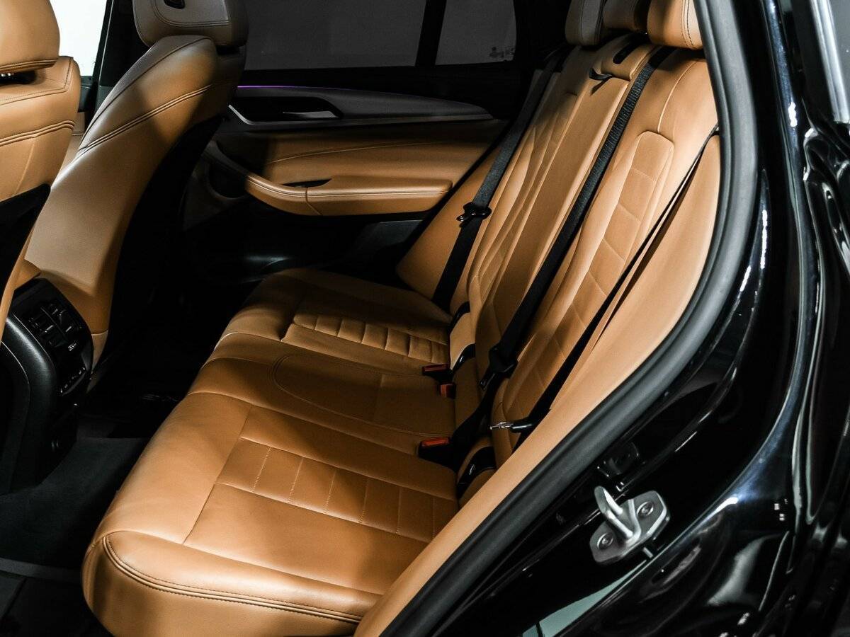 Б/У БМВ Икс3 2018 года. Фото: #11