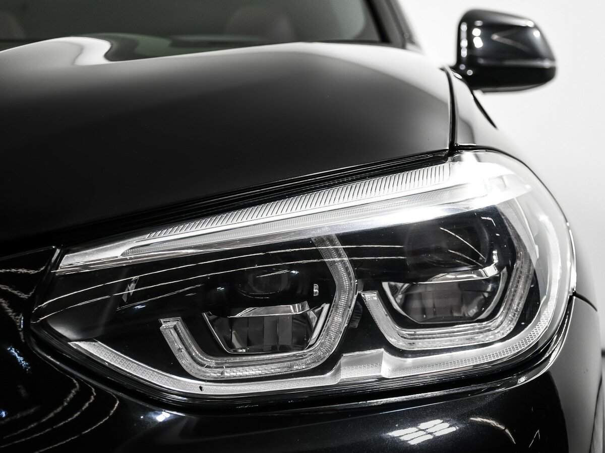 Б/У БМВ Икс3 2018 года. Фото: #12