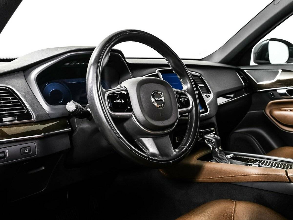 Б/У Вольво ИксЦ90 2017 года. Фото: #11