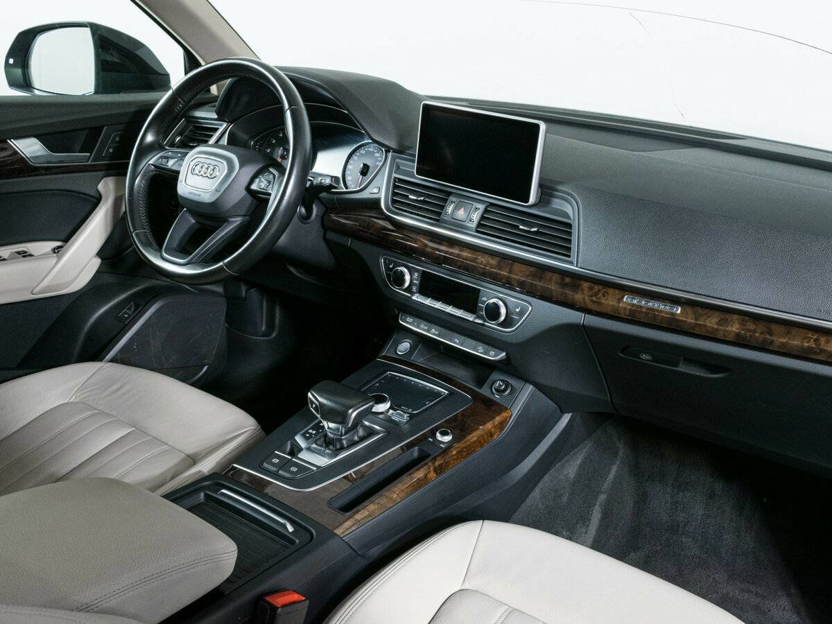 Б/У Ауди К5 2017 года. Фото: #8