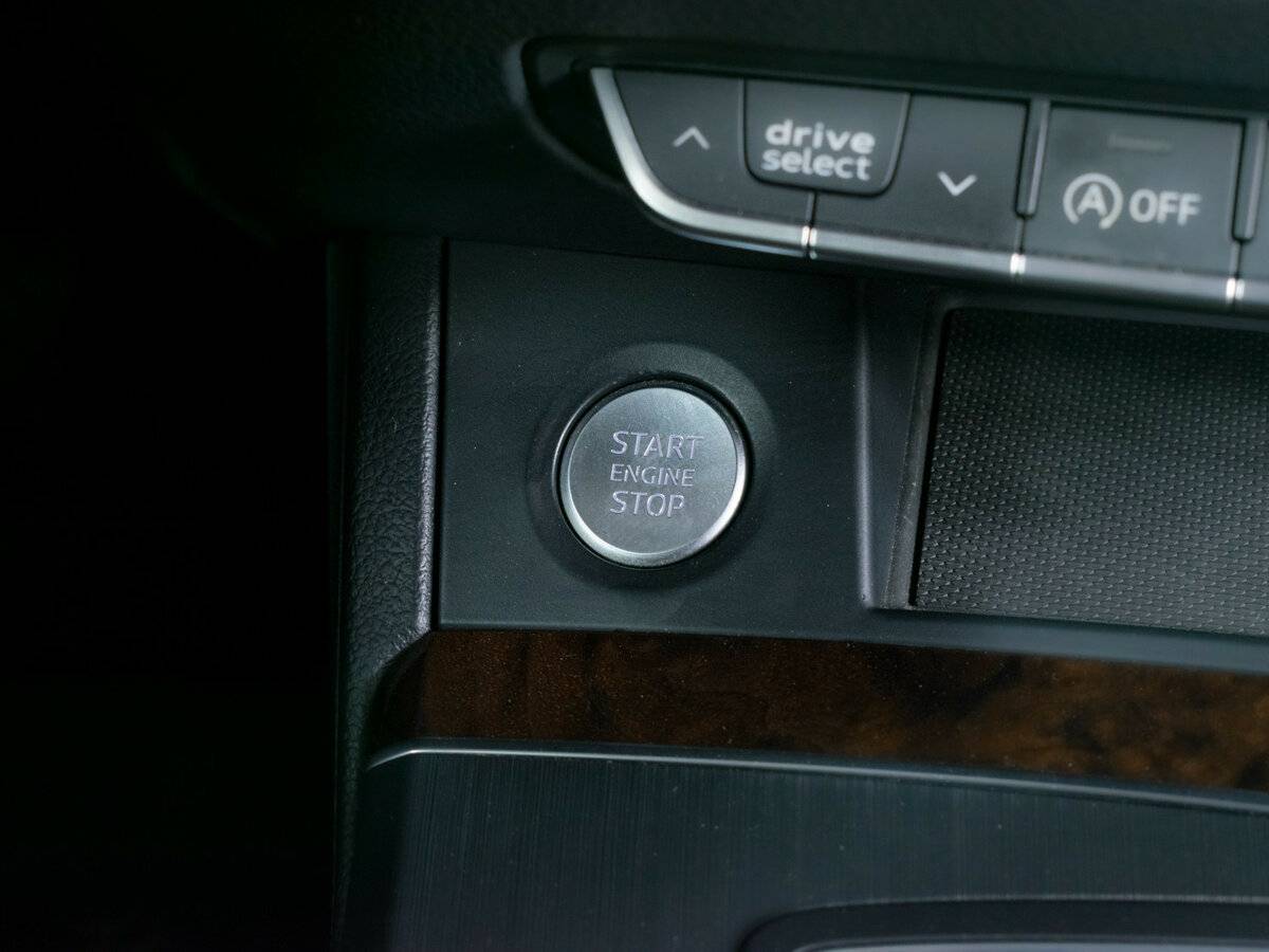 Б/У Ауди К5 2017 года. Фото: #13