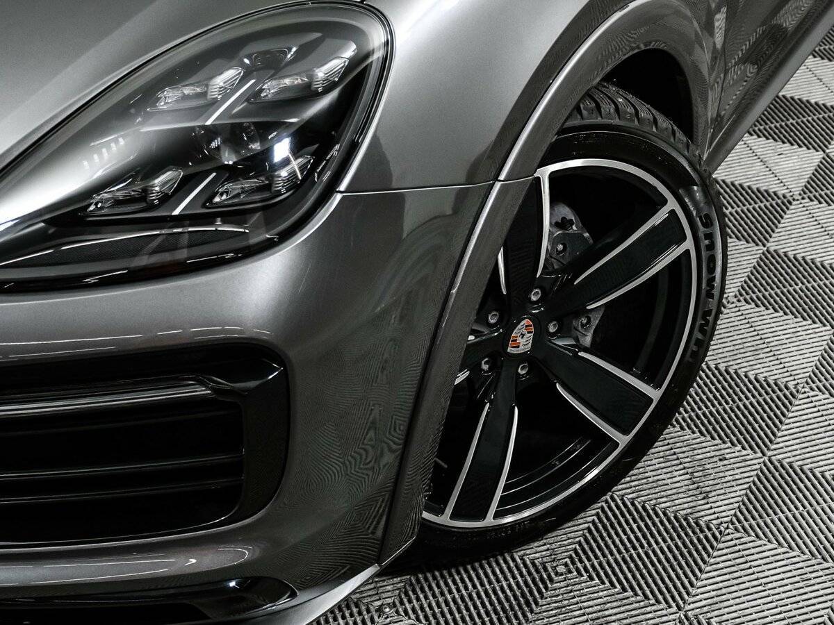 Б/У Порш Кайен 2019 года. Фото: #13