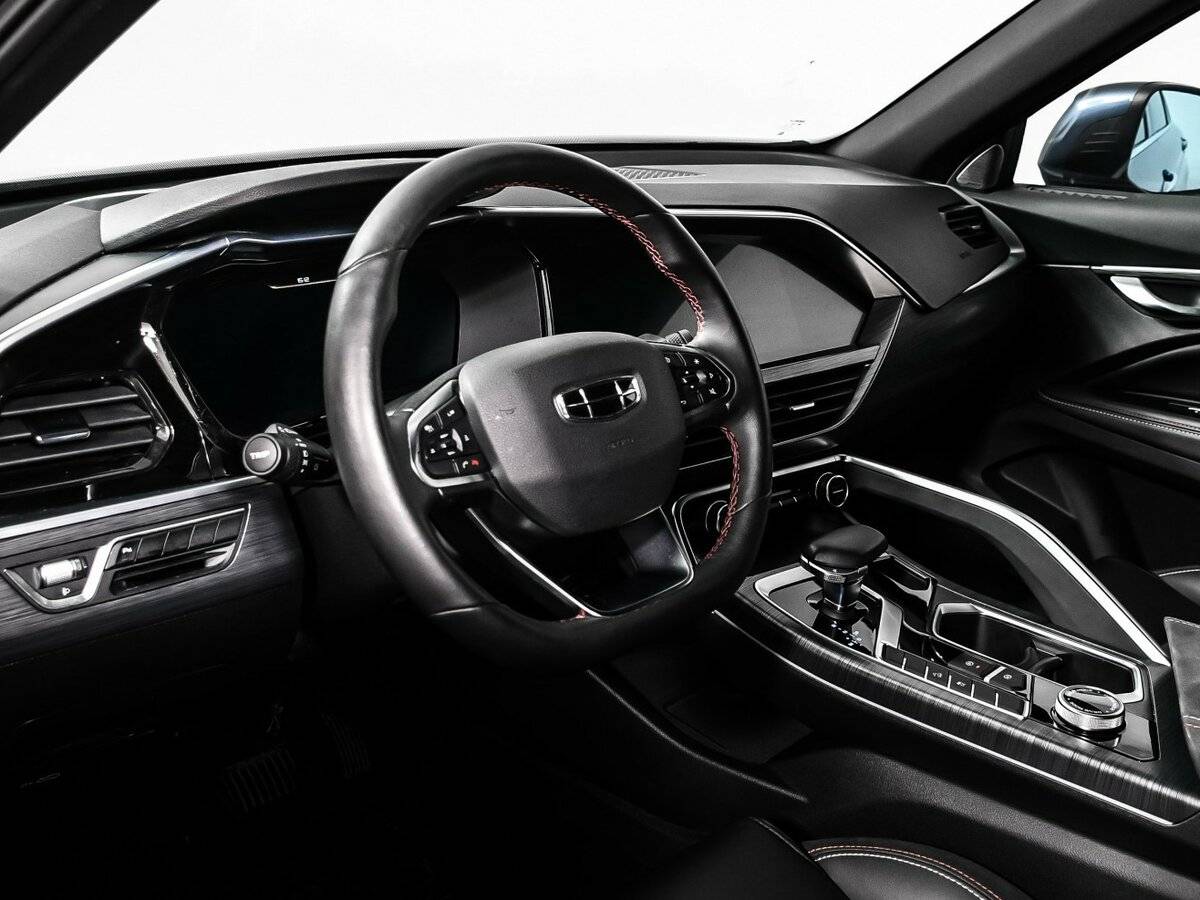 Б/У Джили Тугелла 2022 года. Фото: #11