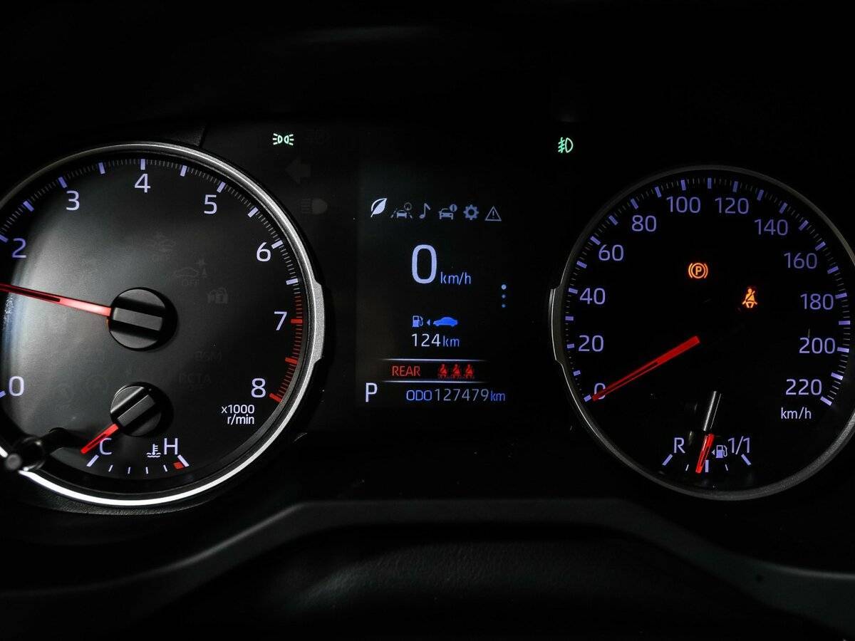 Б/У Тойота Рав4 2021 года. Фото: #10