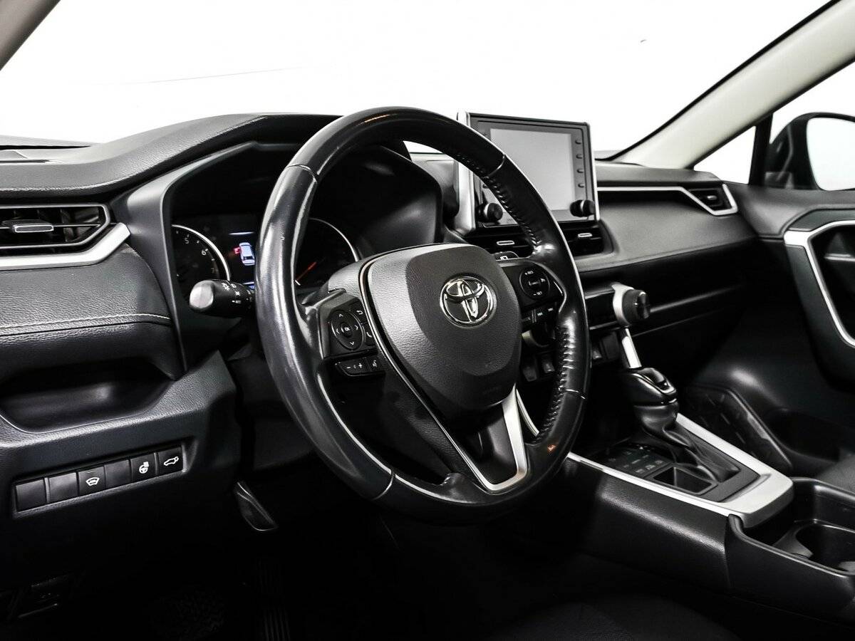 Б/У Тойота Рав4 2021 года. Фото: #12