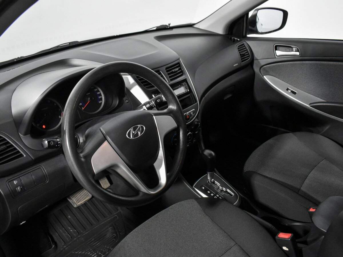 Б/У Хендай Солярис 2011 года. Фото: #8