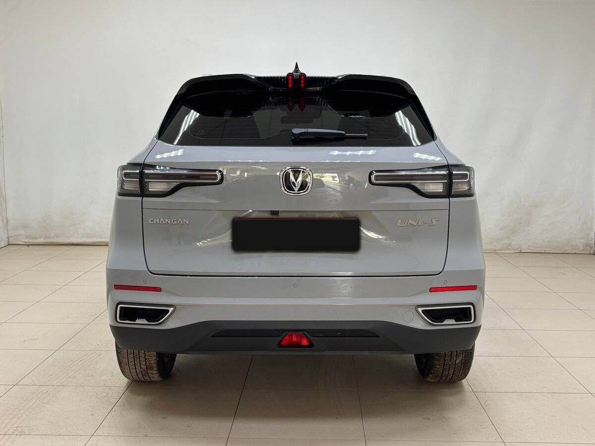 Б/У Чанган UNI-S (CS55 Plus) 2024 года. Фото: #3