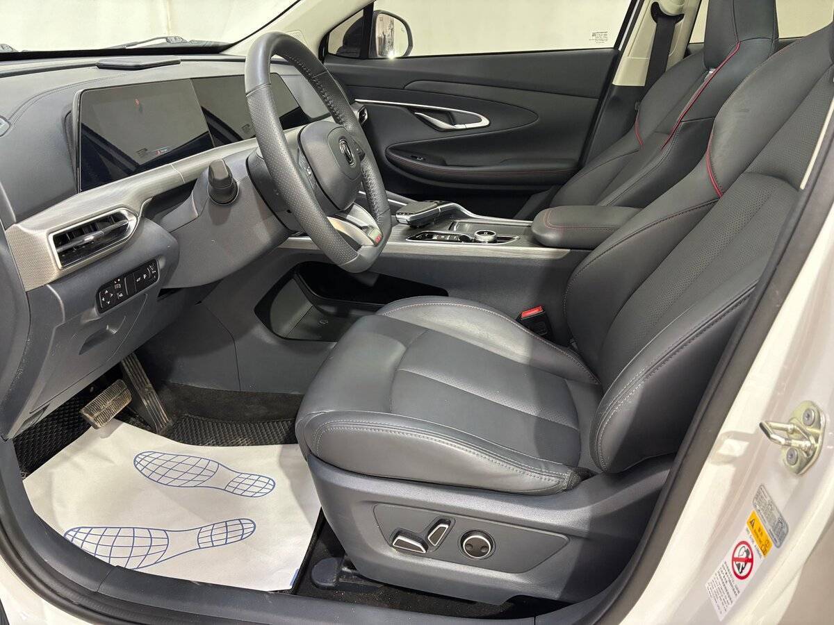 Б/У Чанган УНИ-Т 2023 года. Фото: #7