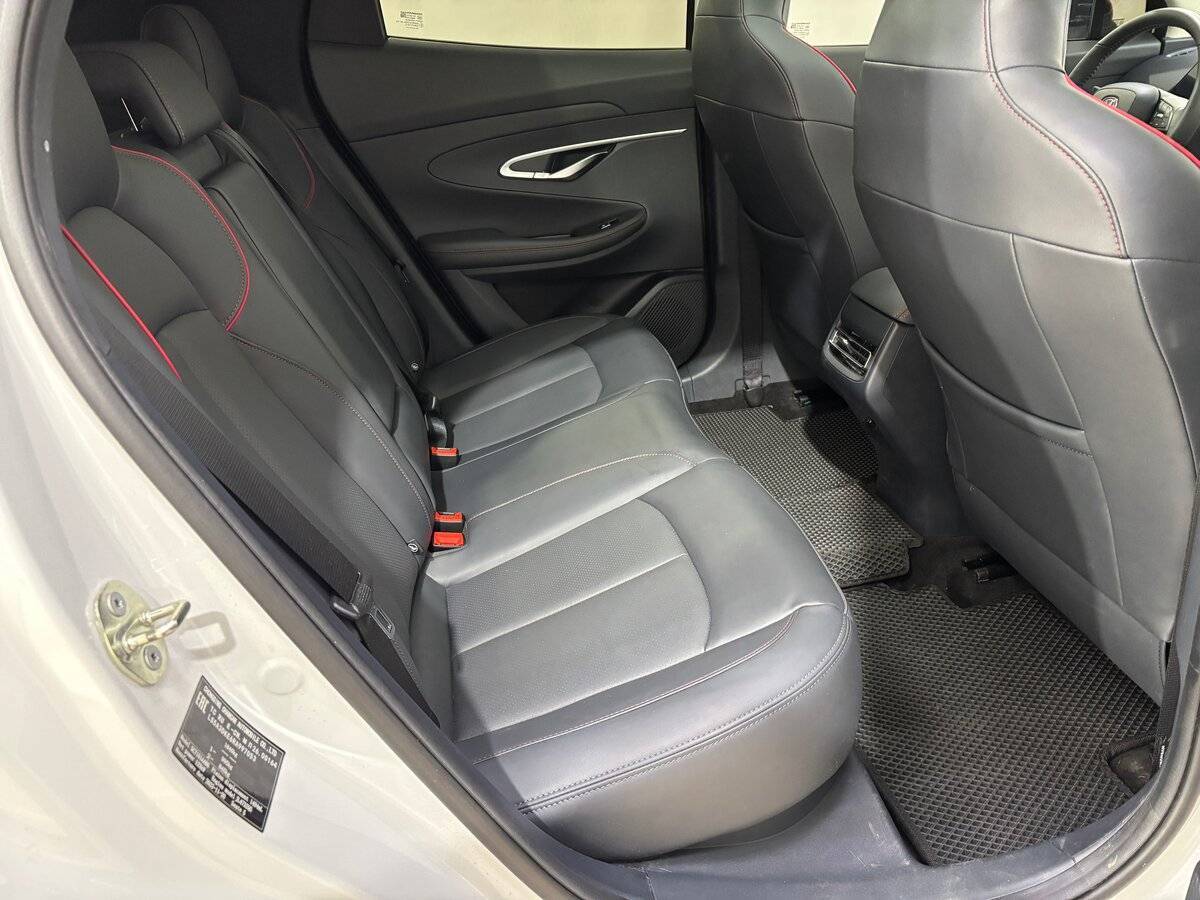 Б/У Чанган УНИ-Т 2023 года. Фото: #13