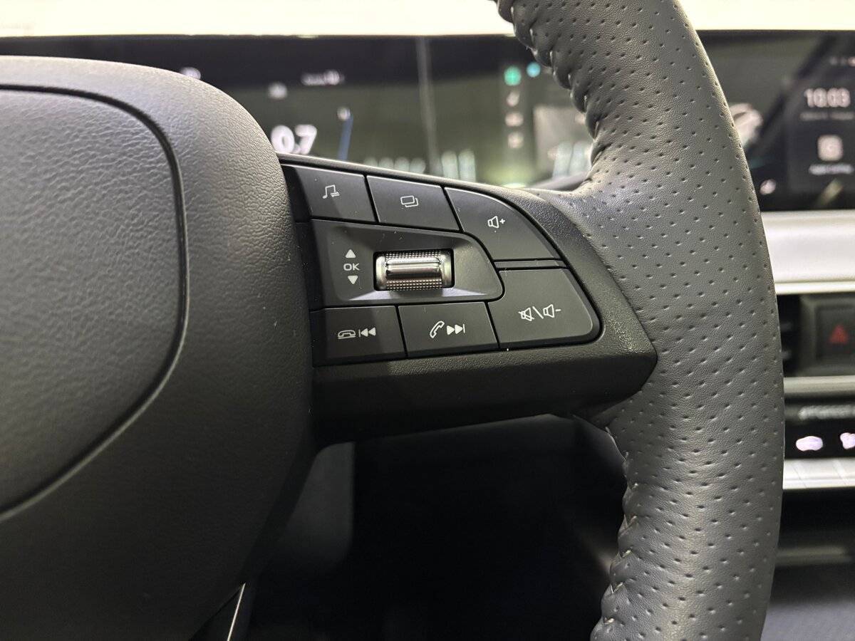 Б/У Чанган УНИ-Т 2023 года. Фото: #21