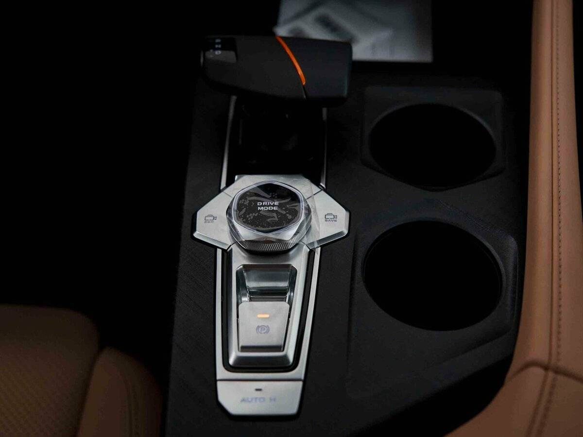 Б/У Чанган УНИ-В 2024 года. Фото: #16