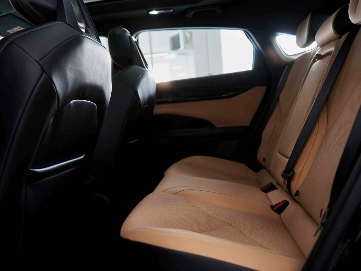 Б/У Чанган УНИ-В 2024 года. Фото: #21