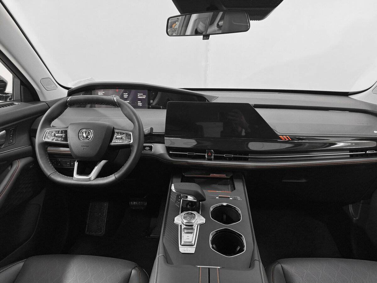 Б/У Чанган УНИ-К 2024 года. Фото: #18