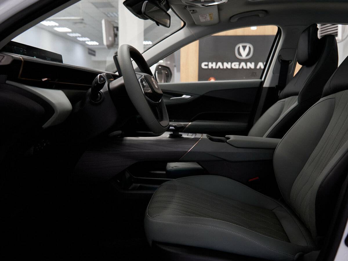 Б/У Чанган Ламур 2024 года. Фото: #11