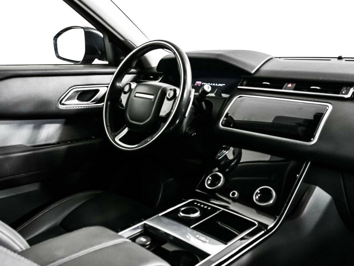 Б/У Лэнд Ровер Рэнж Ровер Велар 2017 года. Фото: #8