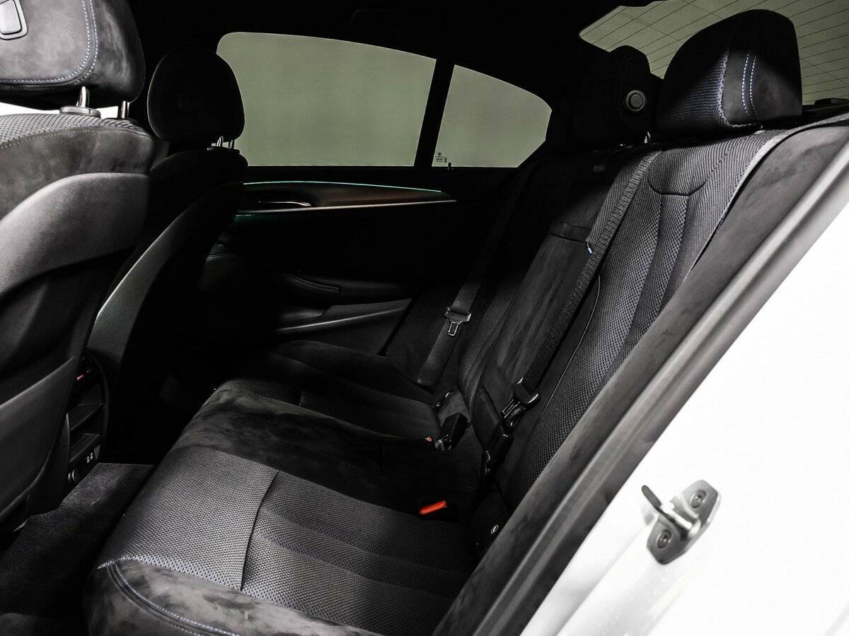 Б/У БМВ 5 серии 2020 года. Фото: #6