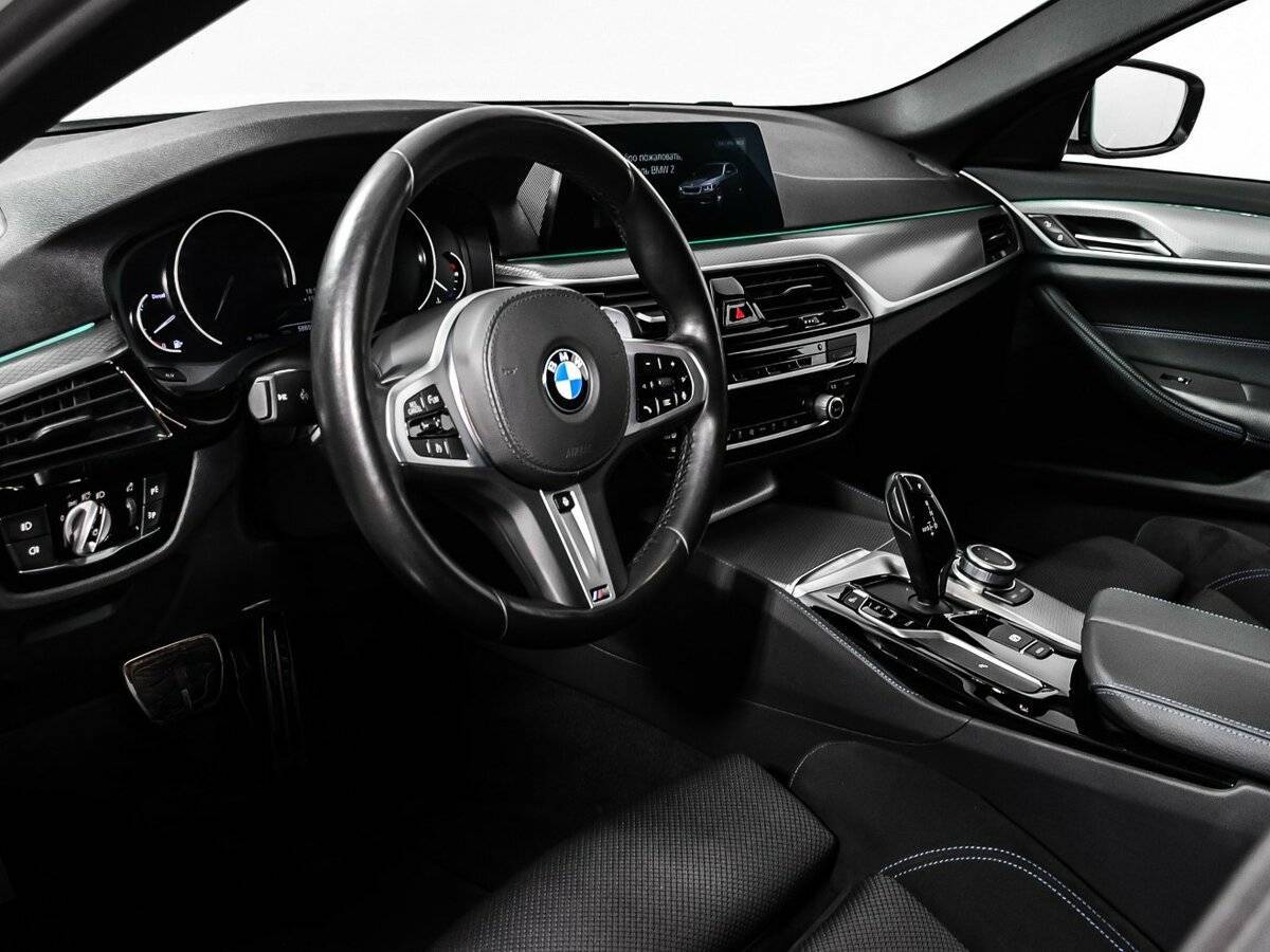 Б/У БМВ 5 серии 2020 года. Фото: #8