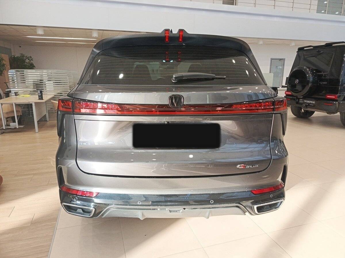 Б/У Чанган CS75 Plus 2024 года. Фото: #5